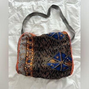 African zipper bag